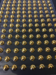 Стразы самоклеющиеся золотые металлик d=4 мм 240 шт